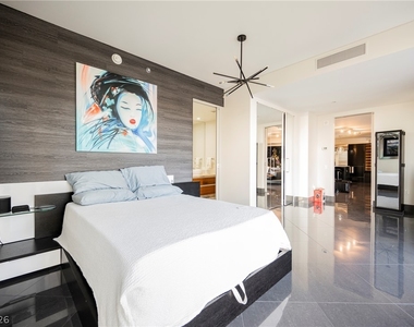 3722 Las Vegas Boulevard - Photo Thumbnail 15