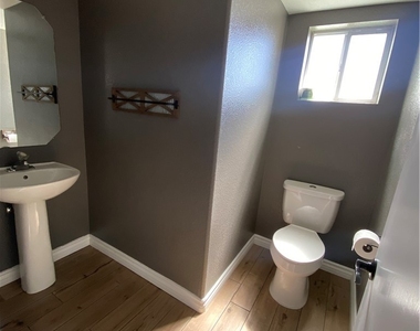 5402 Goldenseal Court - Photo Thumbnail 10