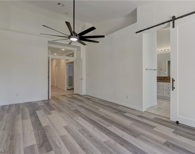 8437 Willowleaf Court - Photo Thumbnail 23