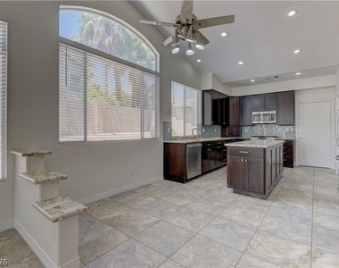 8437 Willowleaf Court - Photo Thumbnail 15