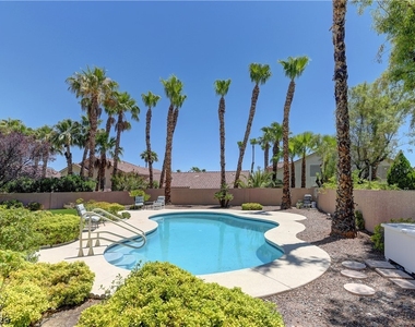 8437 Willowleaf Court - Photo Thumbnail 41