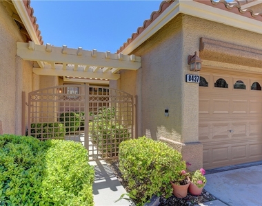 8437 Willowleaf Court - Photo Thumbnail 4
