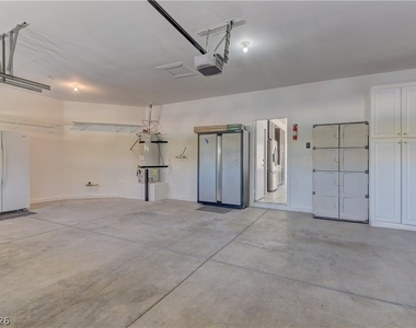 8437 Willowleaf Court - Photo Thumbnail 35