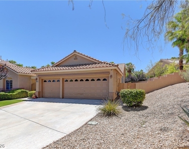 8437 Willowleaf Court - Photo Thumbnail 3