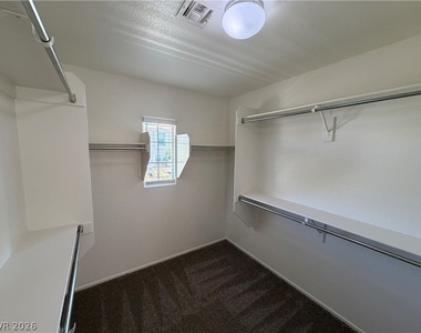 9033 Attractive Court - Photo Thumbnail 15