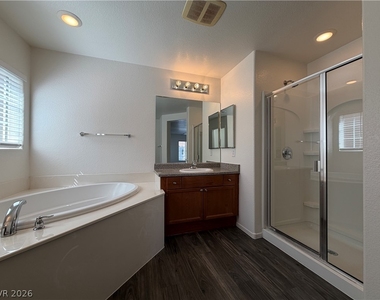 9033 Attractive Court - Photo Thumbnail 16
