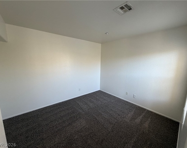 9033 Attractive Court - Photo Thumbnail 12