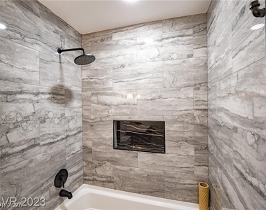 6488 Creston Avenue - Photo Thumbnail 28