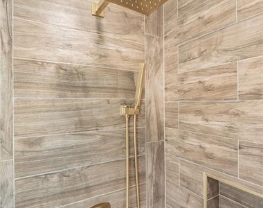 6488 Creston Avenue - Photo Thumbnail 21