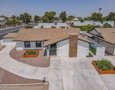 6488 Creston Avenue - Photo Thumbnail 50