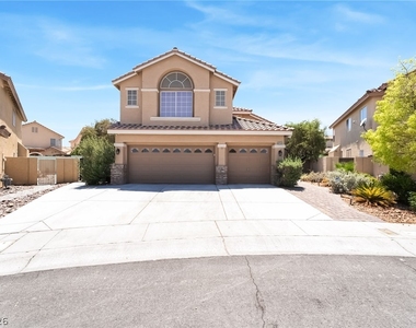 8253 Ruby Mountain Way - Photo Thumbnail 5