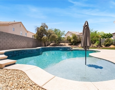 8253 Ruby Mountain Way - Photo Thumbnail 39
