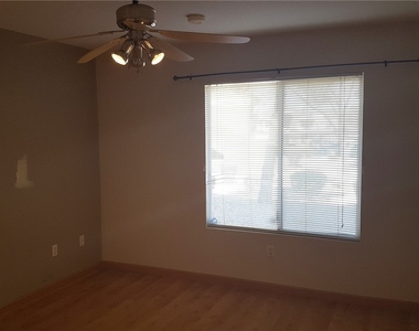 8070 Russell Road - Photo Thumbnail 14