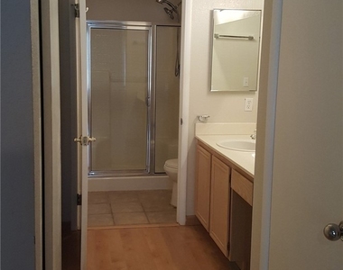 8070 Russell Road - Photo Thumbnail 15