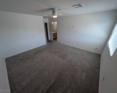 5224 Sunstone Mesa Drive - Photo Thumbnail 14