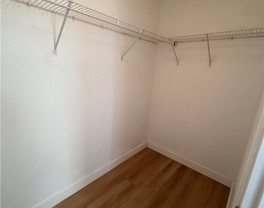 3420 Balanced Rock Street - Photo Thumbnail 15