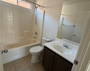 3420 Balanced Rock Street - Photo Thumbnail 8