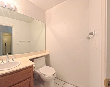 4844 Jadero Drive - Photo Thumbnail 25