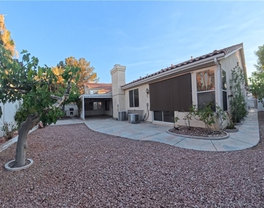 4844 Jadero Drive - Photo Thumbnail 27