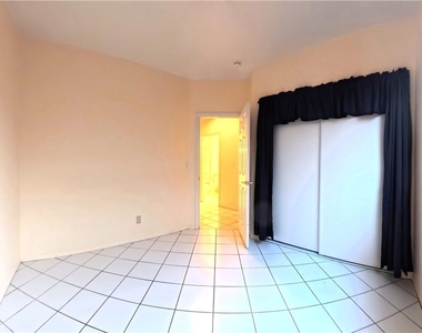 4844 Jadero Drive - Photo Thumbnail 20