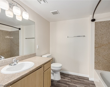 8000 Badura Avenue - Photo Thumbnail 12