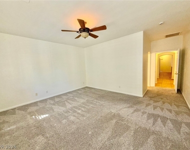 1405 European Drive - Photo Thumbnail 18