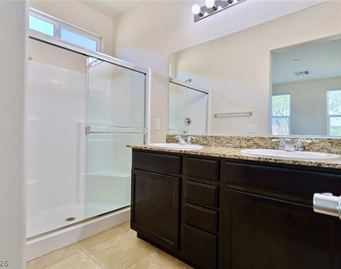 2124 Del Aqua Avenue - Photo Thumbnail 17