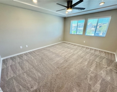 6623 Palmer Crest Street - Photo Thumbnail 9