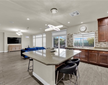 6334 White Heron Court - Photo Thumbnail 19