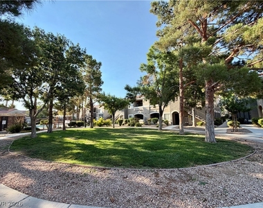 10245 S Maryland Pw Parkway - Photo Thumbnail 15