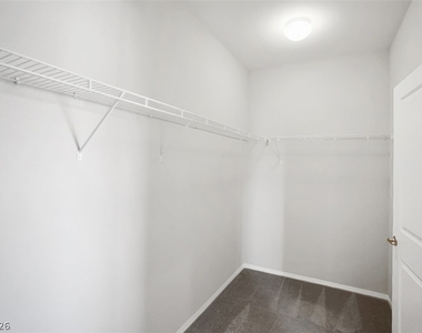 7416 Amesbury Street - Photo Thumbnail 18