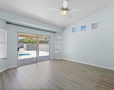 5141 Eldora Ave - Photo Thumbnail 24