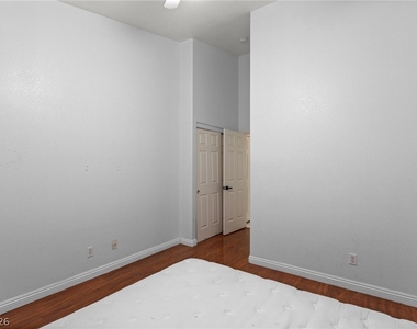 5141 Eldora Ave - Photo Thumbnail 18