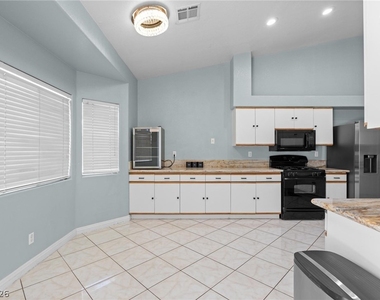 5141 Eldora Ave - Photo Thumbnail 12