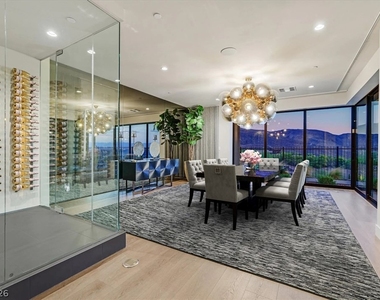 807 Magnum Cliff Court - Photo Thumbnail 21