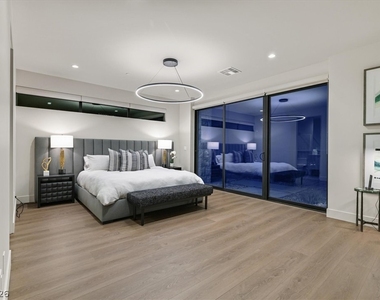807 Magnum Cliff Court - Photo Thumbnail 35