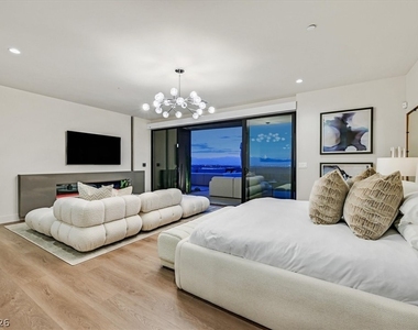 807 Magnum Cliff Court - Photo Thumbnail 27