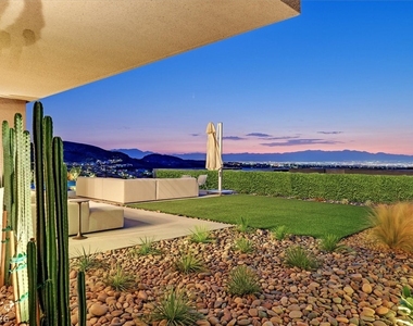 807 Magnum Cliff Court - Photo Thumbnail 3