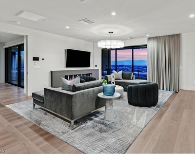807 Magnum Cliff Court - Photo Thumbnail 45