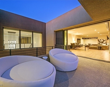 807 Magnum Cliff Court - Photo Thumbnail 51