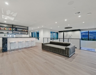 807 Magnum Cliff Court - Photo Thumbnail 41