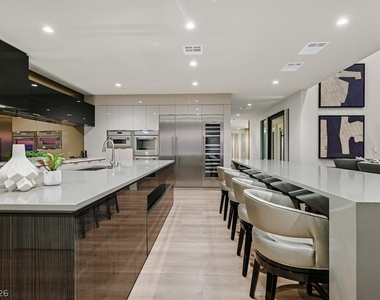 807 Magnum Cliff Court - Photo Thumbnail 18