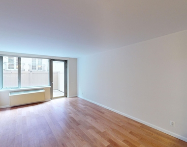 120 W. 21st - Photo Thumbnail 2