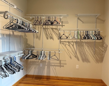 123 Robble Ave - Photo Thumbnail 18