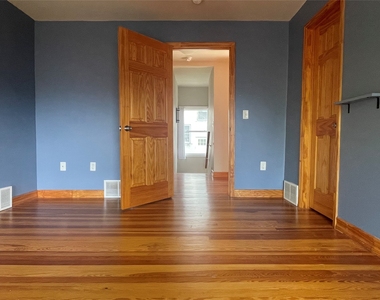 123 Robble Ave - Photo Thumbnail 24