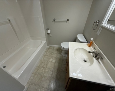 505 Village Boulevard N - Photo Thumbnail 30