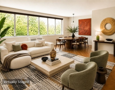 1000 East Avenue - Photo Thumbnail 3