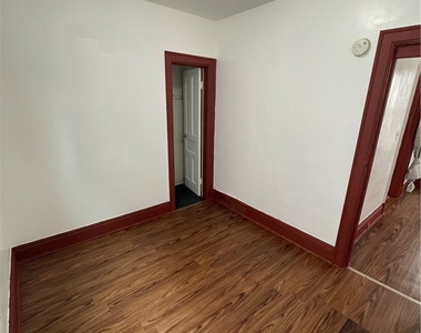 298 Winslow Avenue - Photo Thumbnail 7