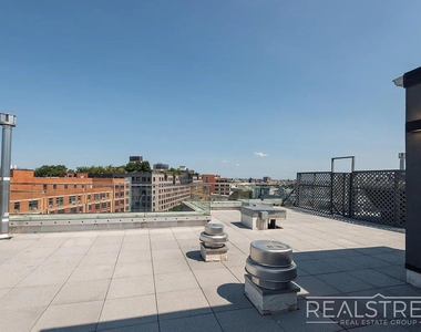 594 Bushwick Avenue - Photo Thumbnail 14