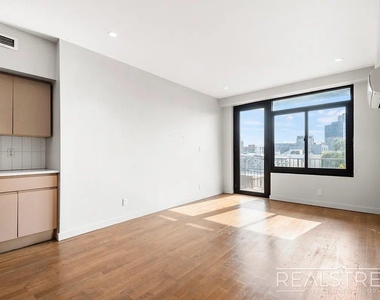 594 Bushwick Avenue - Photo Thumbnail 4